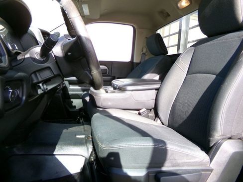 Used 2019 RAM 5500 Tradesman image 14