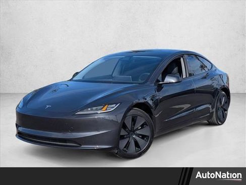 Used 2025 Tesla Model 3 Long Range image 1