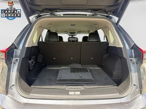 Certified 2026 Nissan Rogue SL AWD/4WD image 18