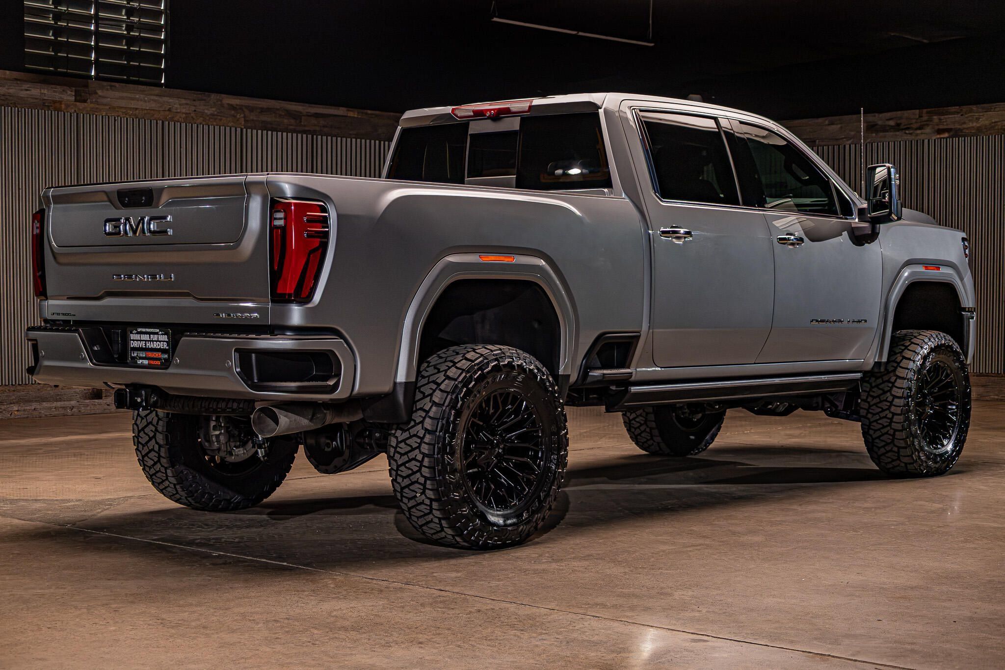 Used 2024 GMC Sierra 2500 Denali Ultimate w/ Max Trailering Package AWD/4WD image 10