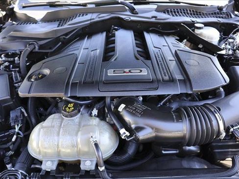 Used 2021 Ford Mustang GT Premium w/ Equipment Group 401A RWD image 28