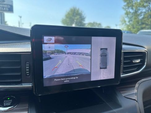 Certified 2020 Ford Explorer Limited RWD image 19