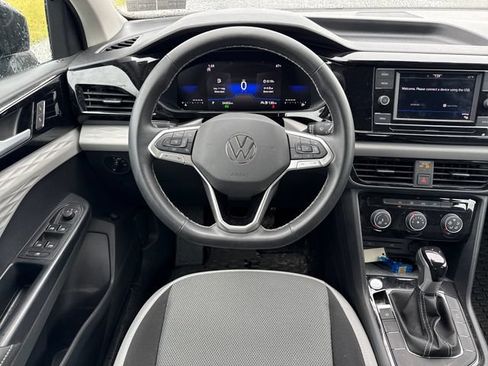Used 2024 Volkswagen Taos S FWD image 19