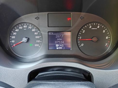 Used 2021 Mercedes-Benz Sprinter 2500 image 6
