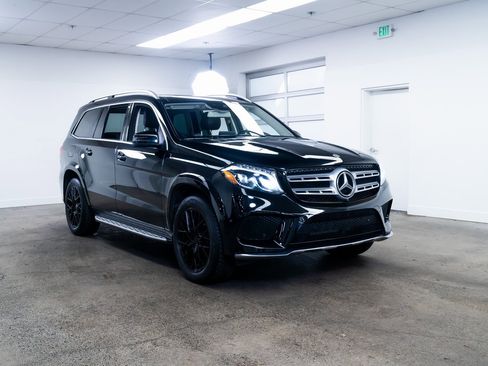 Used 2019 Mercedes-Benz GLS 550 4MATIC image 27