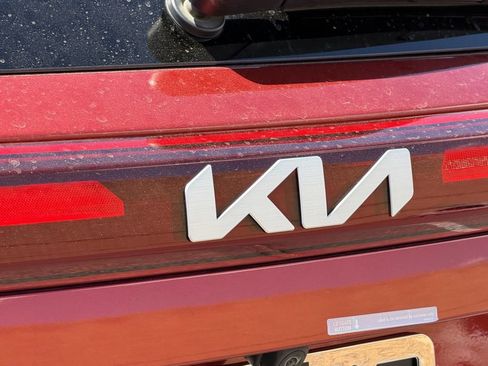 Used 2024 Kia Seltos S FWD image 10