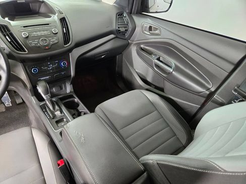 Used 2017 Ford Escape S FWD image 18