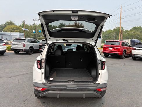 Used 2024 Hyundai Tucson Limited AWD/4WD image 11