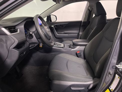 Certified 2024 Toyota RAV4 LE AWD/4WD image 12