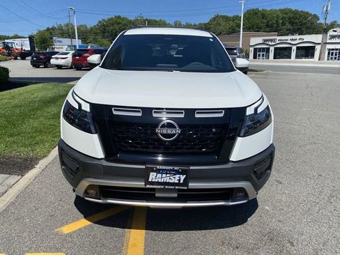 Certified 2023 Nissan Pathfinder Rock Creek AWD/4WD image 3