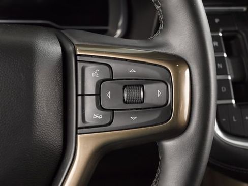 Used 2023 Chevrolet Tahoe High Country w/ LPO, Illumination Package AWD/4WD image 12
