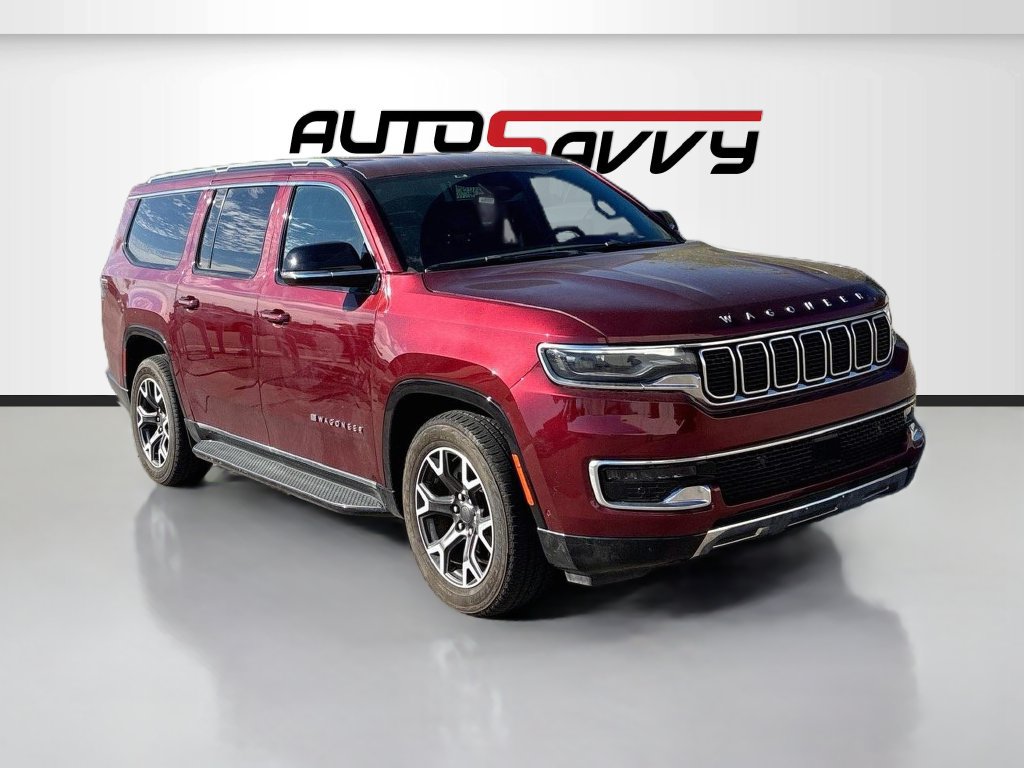 Used 2024 Jeep Wagoneer L Series III w/ Flexible Seating Group AWD/4WD image 1