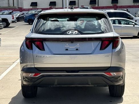 Used 2023 Hyundai Tucson SE AWD/4WD image 5