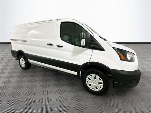 New 2025 Ford Transit 250 Low Roof image 3