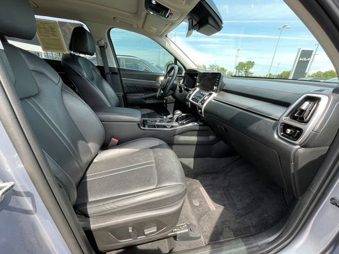 Used 2023 Kia Sorento SX AWD/4WD image 27