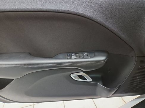 Used 2022 Dodge Challenger R/T Scat Pack w/ Shaker Package RWD image 15