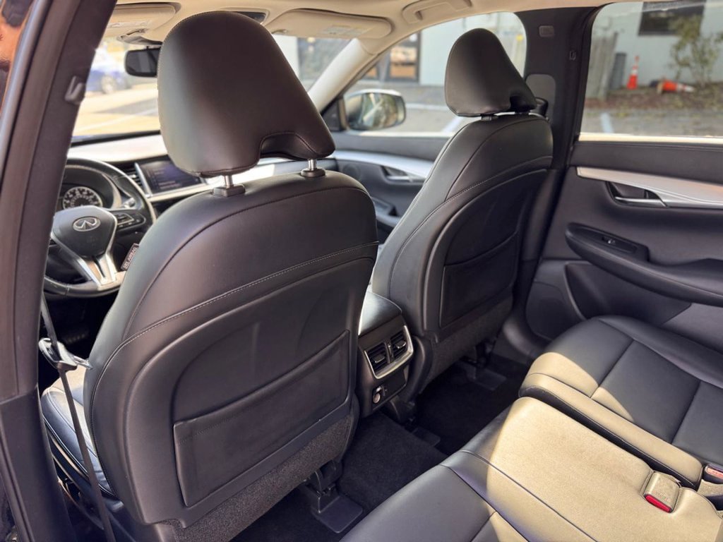 Used 2020 INFINITI QX50 Luxe w/ Cargo Package AWD/4WD image 21