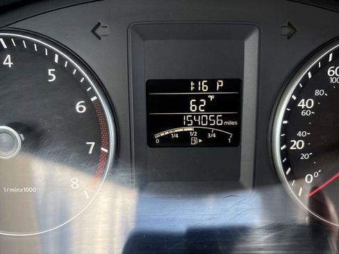 Used 2014 Volkswagen Jetta SE FWD image 25