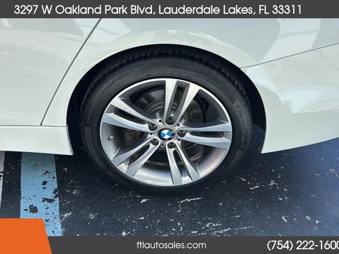 Used 2018 BMW 328d 328d Sedan 4D w/ Convenience Package image 16
