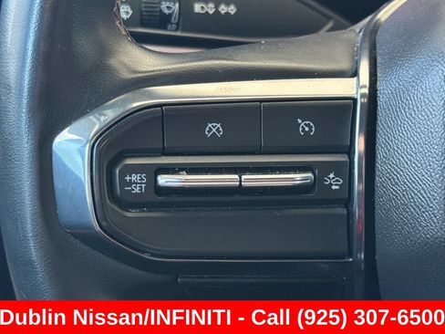 Used 2024 GMC Canyon AT4 w/ AT4 Premium Package AWD/4WD image 37