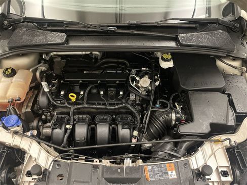 Used 2018 Ford Focus SE image 21