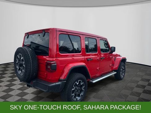 Used 2025 Jeep Wrangler Unlimited Sahara w/ Safety Group AWD/4WD image 5