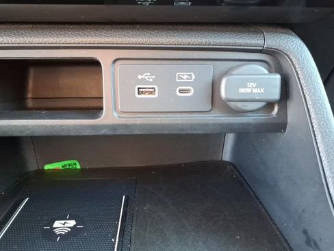 Used 2023 Honda Pilot Elite image 14