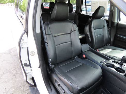 Used 2019 Honda Pilot EX-L image 18