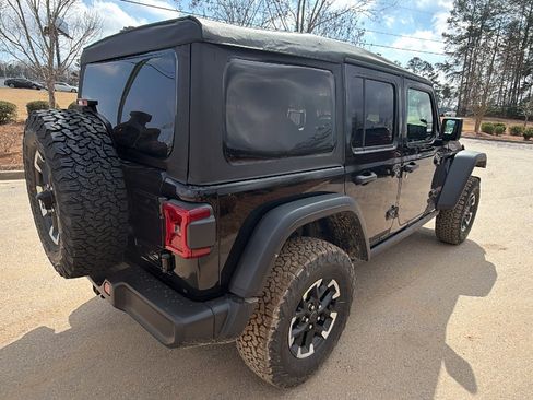 New 2026 Jeep Wrangler Unlimited Rubicon AWD/4WD image 8