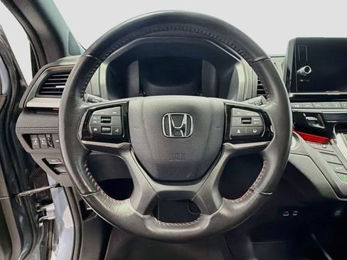 Used 2025 Honda Odyssey Sport-L image 10