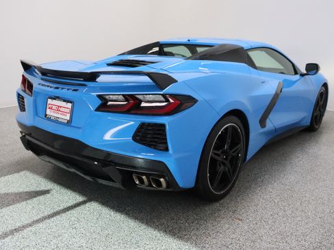 Used 2022 Chevrolet Corvette Stingray Preferred Conv w/ Z51 Performance Package RWD image 7