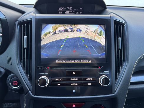 Used 2022 Subaru Crosstrek 2.5i Sport w/ Moonroof Package image 36