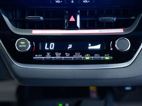 New 2026 Toyota Corolla SE FWD image 19