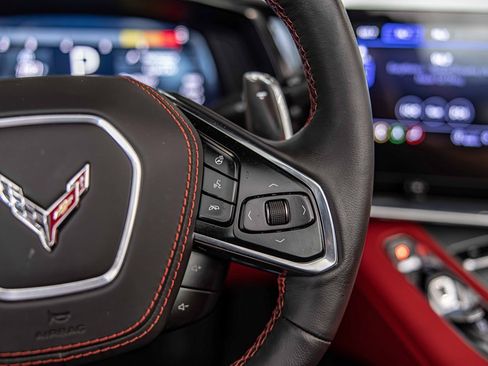 Used 2023 Chevrolet Corvette Stingray w/ Z51 Performance Package image 24