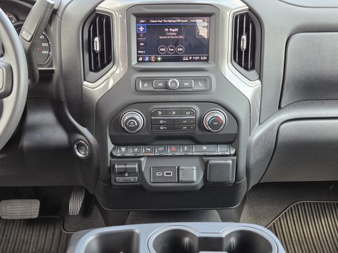 New 2026 Chevrolet Silverado 2500 Custom w/ Custom Value Package AWD/4WD image 9