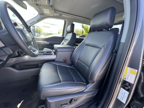 New 2026 Ford F350 Lariat w/ Black Appearance Package AWD/4WD image 21