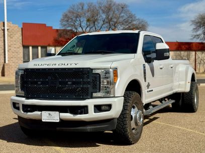 Used 2017 Ford F350 Lariat w/ Lariat Ultimate Package