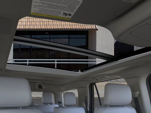 New 2025 Ford Expedition Platinum w/ Driver's Package image 22