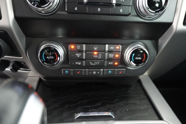 Used 2019 Ford F150 Platinum w/ Equipment Group 701A Luxury AWD/4WD image 29