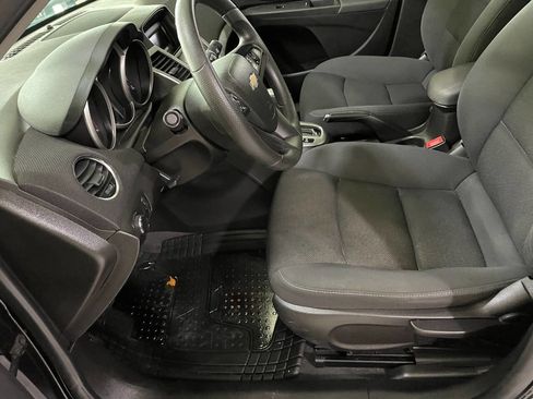 Used 2016 Chevrolet Cruze LT image 15