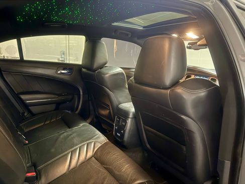 Used 2019 Dodge Charger SRT Hellcat w/ Navigation & Travel Group image 27