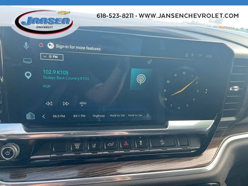 Used 2025 Chevrolet Silverado 2500 LT AWD/4WD image 13