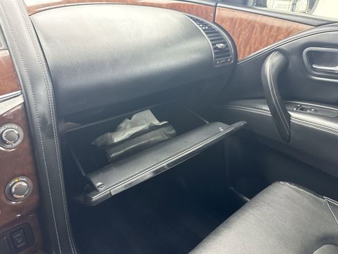 Used 2019 INFINITI QX80 Luxe w/ All-Season Package image 29