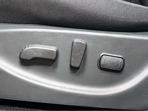 Used 2023 Nissan Leaf SV Plus FWD image 7