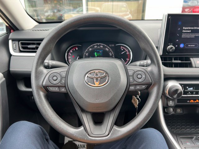 Used 2024 Toyota RAV4 LE AWD/4WD image 14