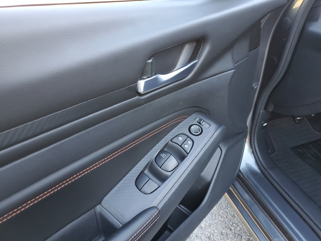 Certified 2021 Nissan Altima 2.5 SR FWD image 17