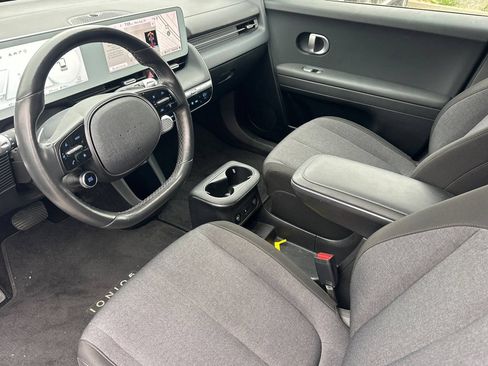 Certified 2024 Hyundai Ioniq 5 SEL RWD image 10
