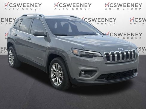 Used 2020 Jeep Cherokee Latitude Plus image 7