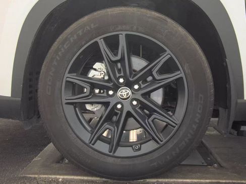Used 2026 Toyota Grand Highlander FWD image 10