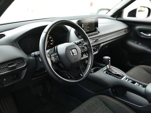 Certified 2025 Honda HR-V Sport image 18